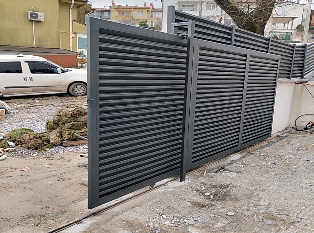 Panjur Raylı Kapı
